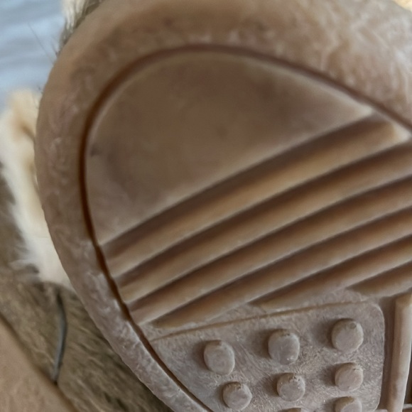 Oscar Sport Boots Cozy Faux Fur Winter Boots - Tan size 40 - Picture 4 of 8